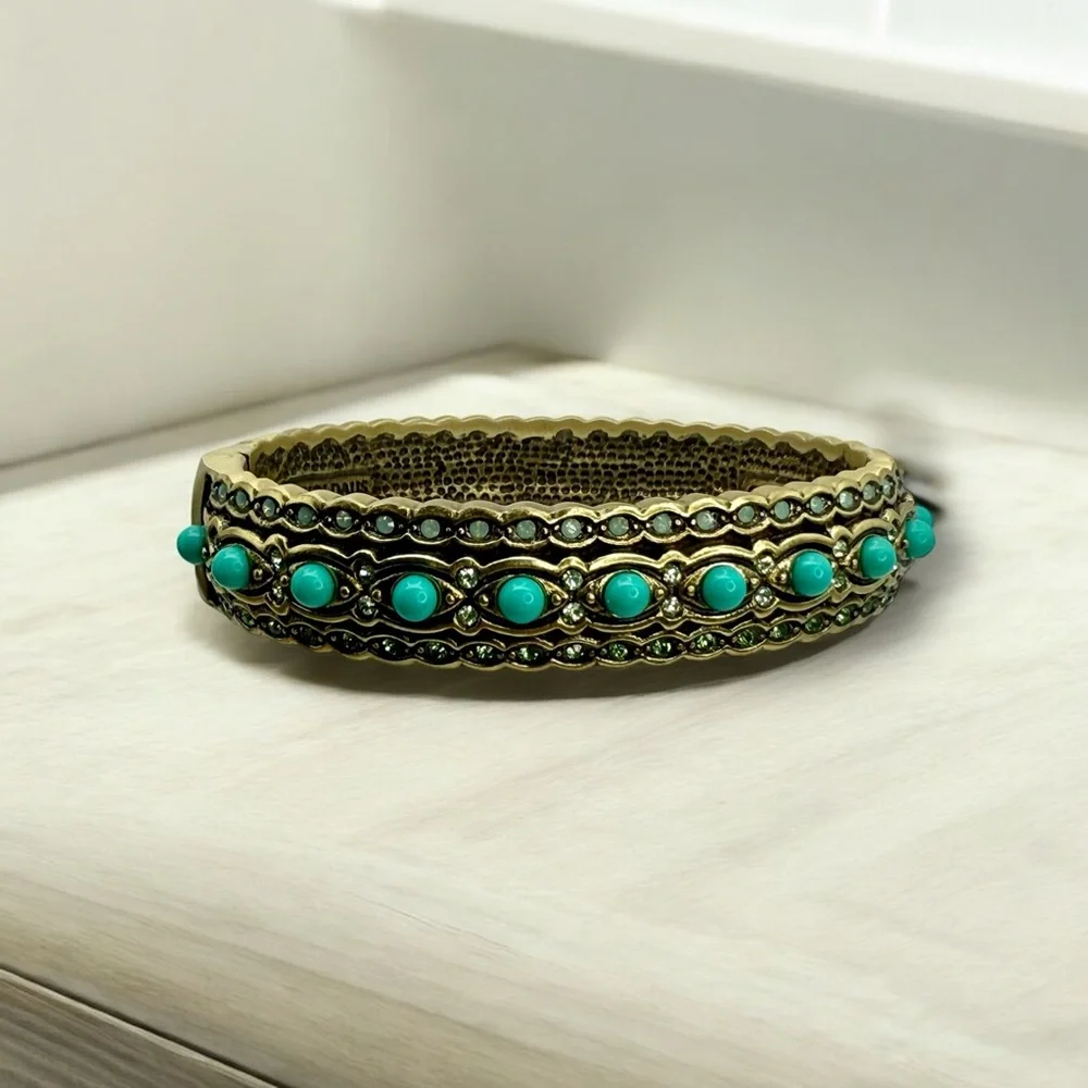 Vintage Heidi Daus Hinged Bangle Bracelet Turquoise Cabochon & Crystals Art Deco